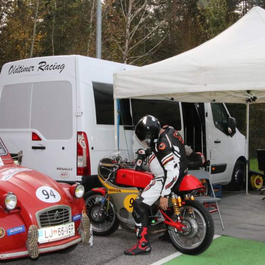 classic-moto-race-festival-vransko-2024-amd-domzale-000651B225287-2C51-1BFF-D8DD-1D1A4BFB237F.jpg