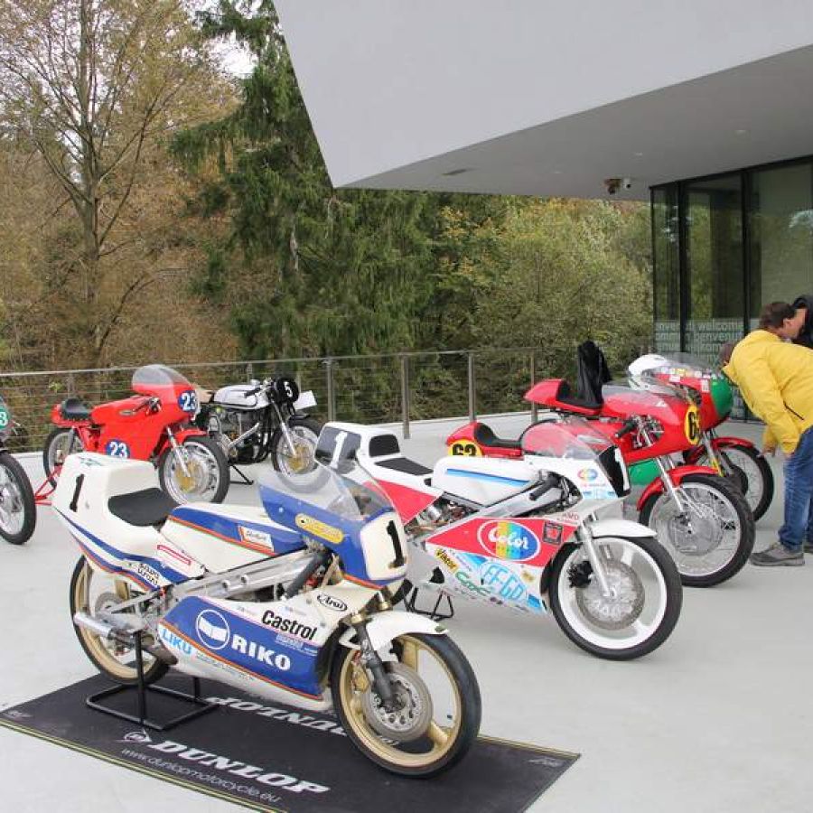 classic-moto-race-festival-vransko-2024-amd-domzale-00452A16AD324-3BD5-D974-4590-D25D289FE365.jpg