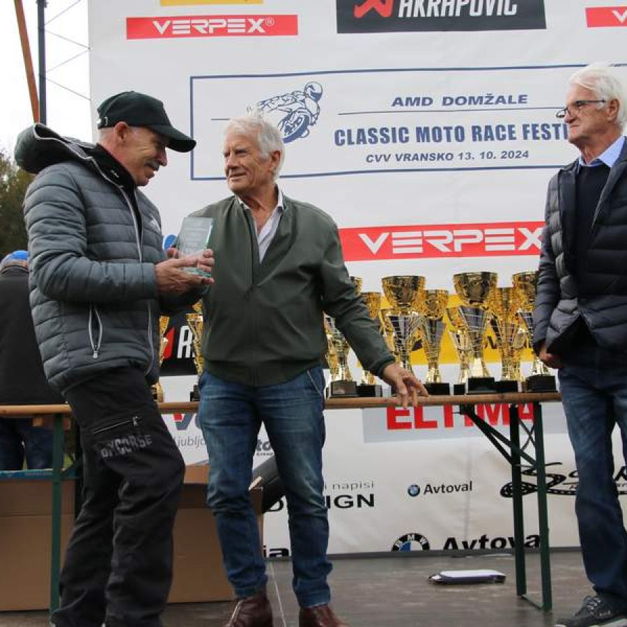 classic-moto-race-festival-vransko-2024-amd-domzale-00501E12B584B-E3F5-6D27-98CC-7893759DFD0C.jpg