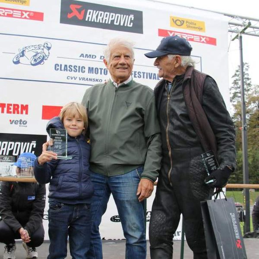 classic-moto-race-festival-vransko-2024-amd-domzale-0059607CB494B-46C0-1962-EDE8-80754797D020.jpg