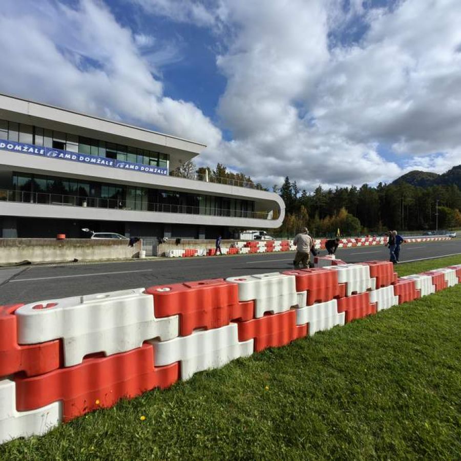 classic-moto-race-festival-vransko-2024-amd-domzale-0063575C8E10C-155C-A60B-3572-46956B3C6688.jpg