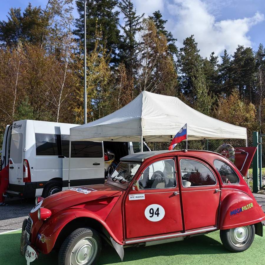 classic-moto-race-festival-vransko-2024-amd-domzale-00638497260EF-86A7-BE0F-798F-EFD8A00F9006.jpg