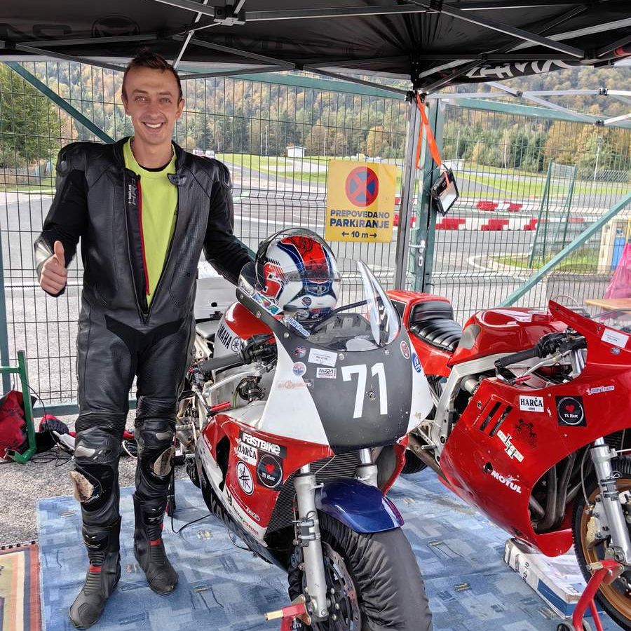 classic-moto-race-festival-vransko-2024-amd-domzale-0071440881166-B069-6780-74FC-FF22FC5F3048.jpg