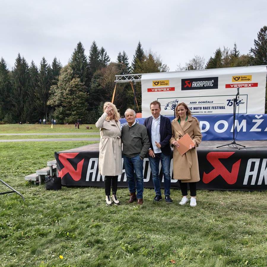 classic-moto-race-festival-vransko-2024-amd-domzale-007949EB1FCE9-49F9-99C8-5742-DAF1ECA3AE41.jpg
