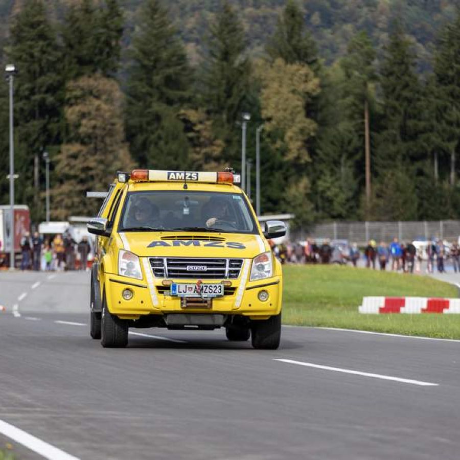 classic-moto-race-festival-vransko-2024-amd-domzale-01000CE538EBE-6565-9112-37AD-86FEFFF0A092.jpg