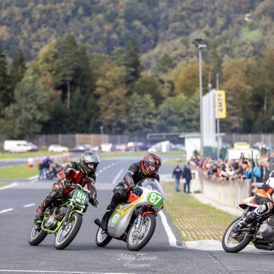 classic-moto-race-festival-vransko-2024-amd-domzale-0108127845302-54C3-F5D7-12D0-A55D9C37E7B6.jpg