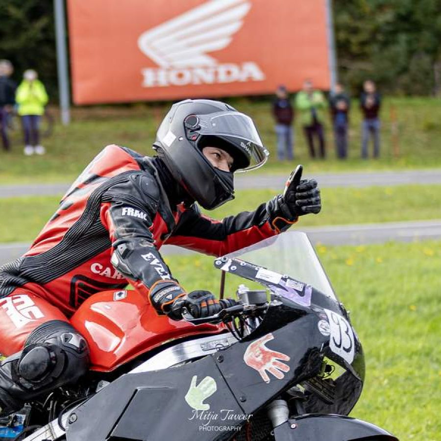 classic-moto-race-festival-vransko-2024-amd-domzale-01138C215F012-9D37-1E36-8216-E9AB854F4C99.jpg